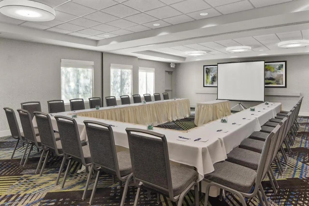 Holiday Inn Express Hotel & Suites Sacramento Airport Natomas, An Ihg Hotel 2*,