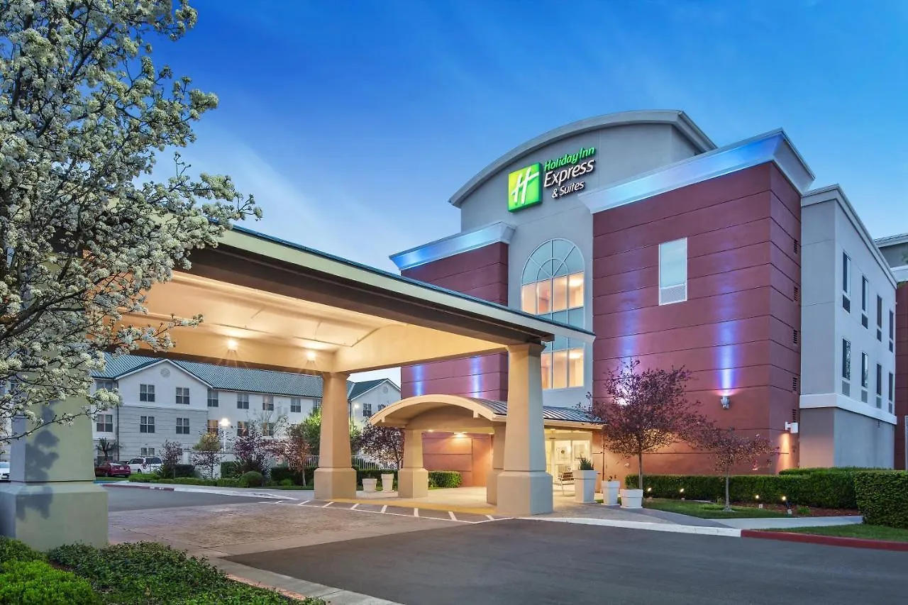 Holiday Inn Express Hotel & Suites Sacramento Airport Natomas, An Ihg Hotel location