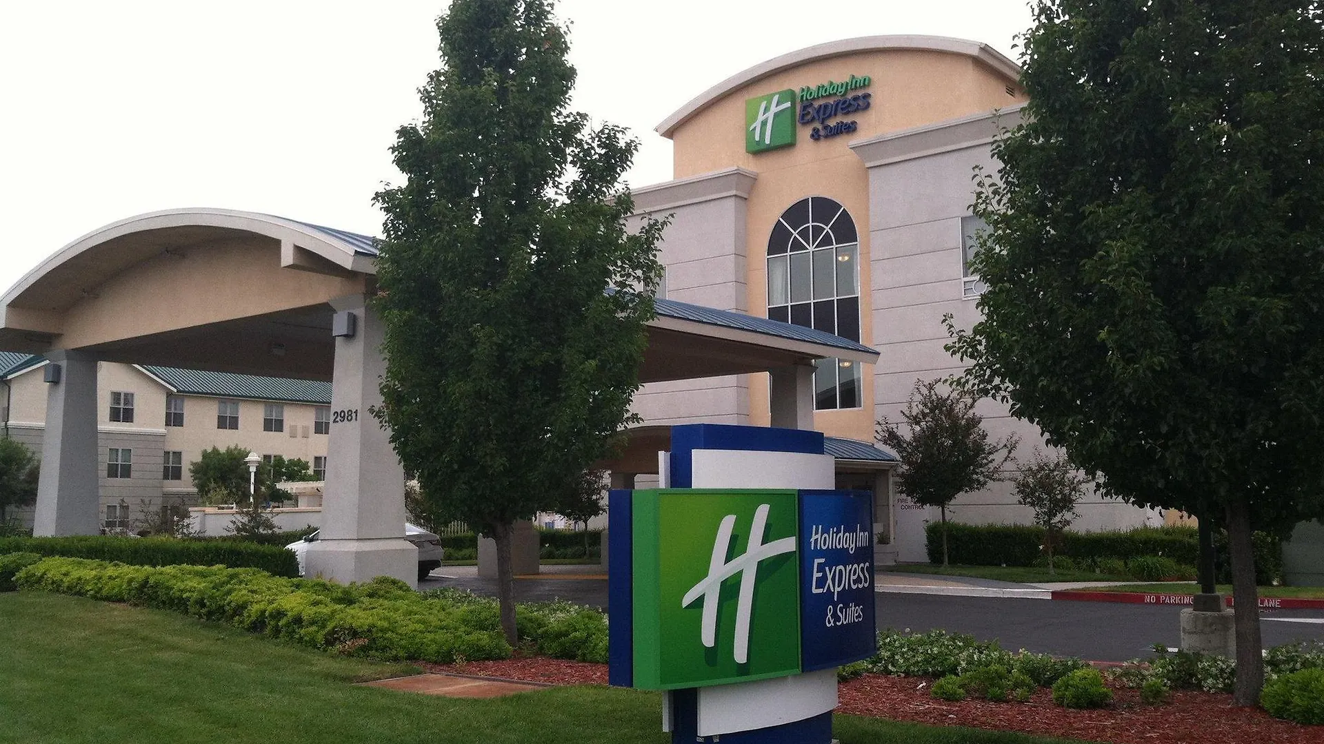 Holiday Inn Express Hotel & Suites Sacramento Airport Natomas, An Ihg Hotel